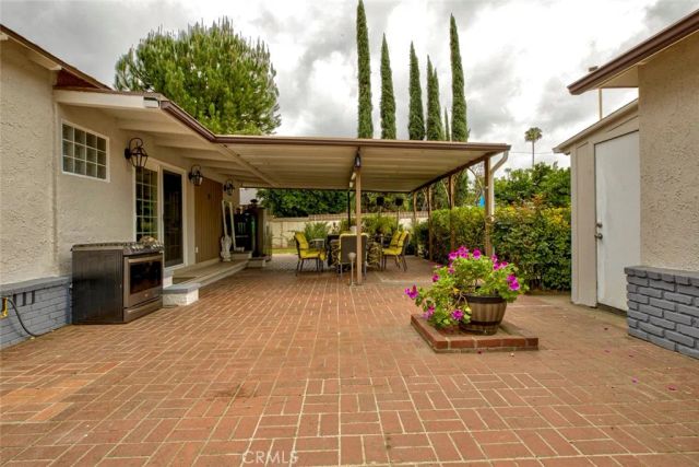 15556 Valerio, Van Nuys, CA 91406