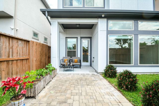 1407 Arkley Way, Houston, TX 77055