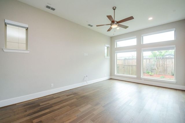 1407 Arkley Way, Houston, TX 77055