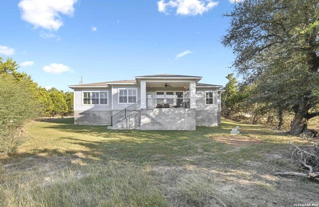 250 DEER RUN PASS, Canyon Lake, TX 78133