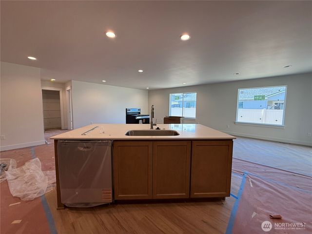 122 Salmon Drive, Wenatchee, WA 98801