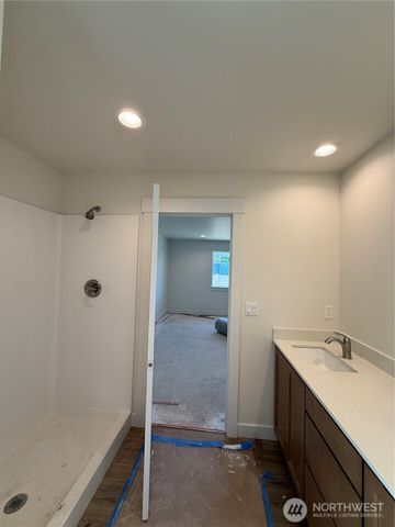 122 Salmon Drive, Wenatchee, WA 98801