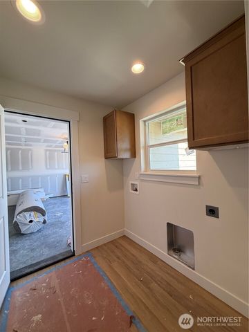 122 Salmon Drive, Wenatchee, WA 98801