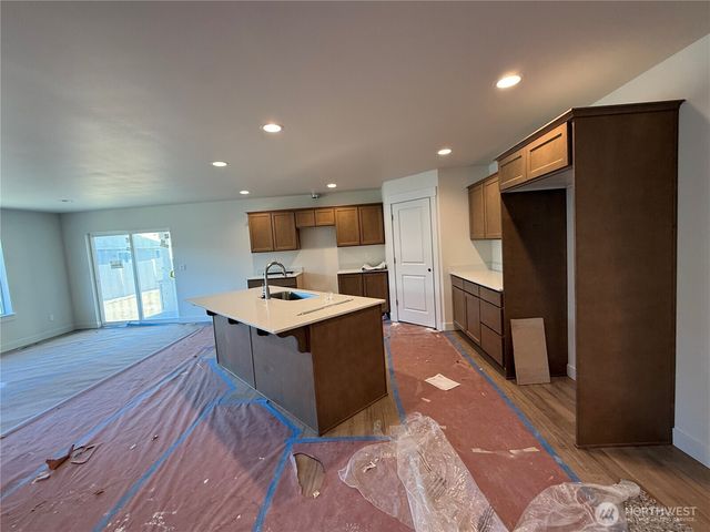 122 Salmon Drive, Wenatchee, WA 98801