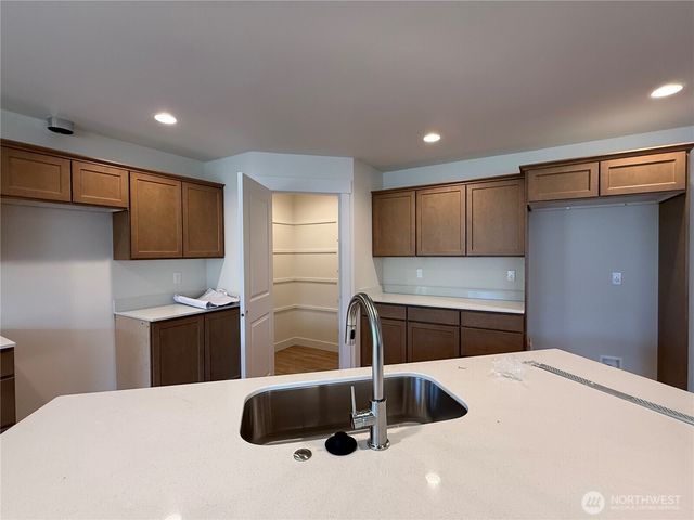 122 Salmon Drive, Wenatchee, WA 98801