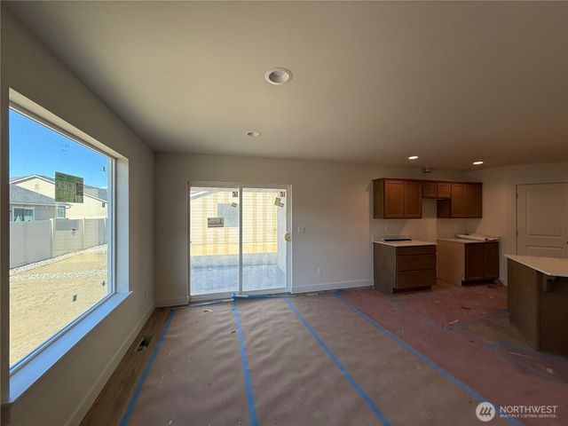 122 Salmon Drive, Wenatchee, WA 98801