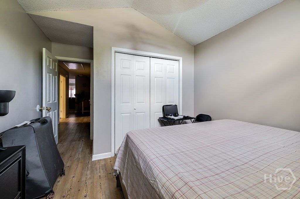 Image 17 of property listing at 125 E Towne Park Drive, Rincon, GA 31326