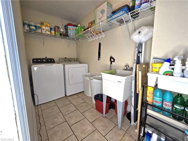 382 NE Genesee AVE, Port St. Lucie, FL 34983