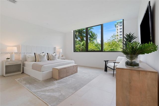 1135 103rd St 203, Bay Harbor Islands, FL 33154