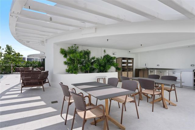 1135 103rd St 203, Bay Harbor Islands, FL 33154