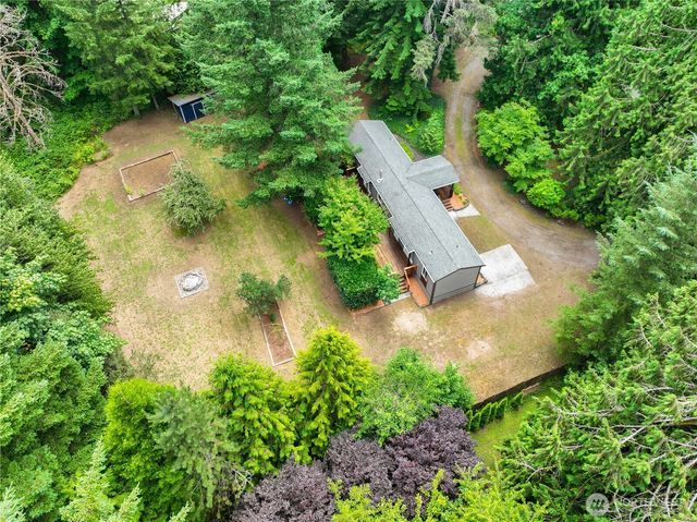 5790 Mosquito Lake Road, Deming, WA 98244
