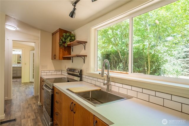 5790 Mosquito Lake Road, Deming, WA 98244