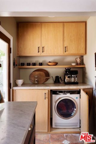 1781 S Garth Avenue, Los Angeles, CA 90035
