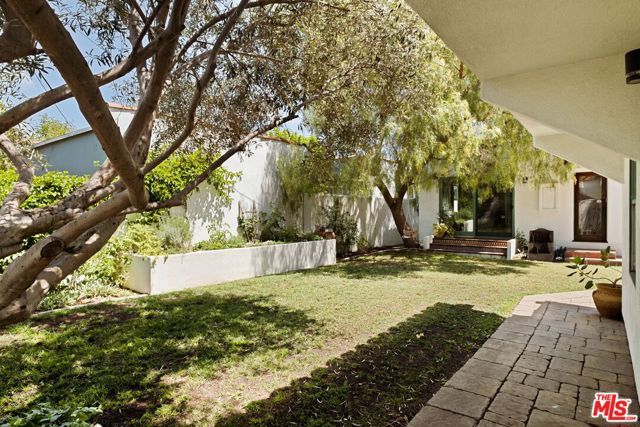 1781 S Garth Avenue, Los Angeles, CA 90035