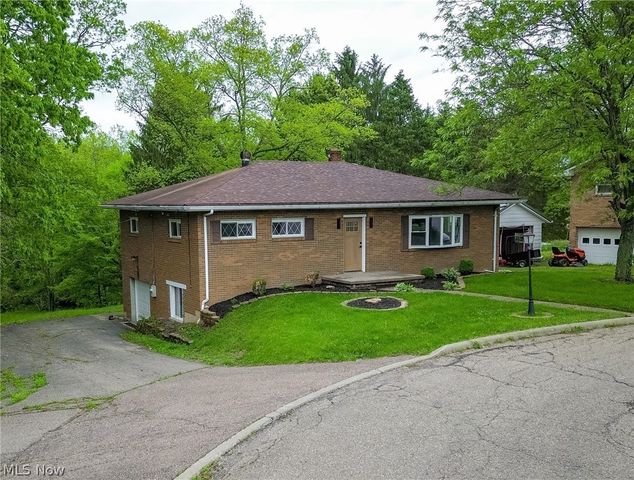 183 Meadow Road, Wintersville, OH 43953