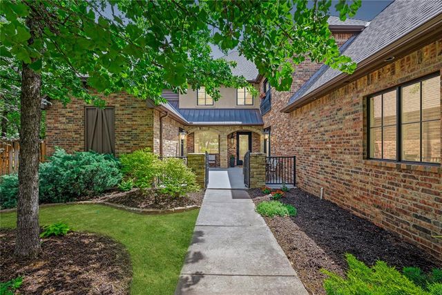 4708 Iron Horse Pass, Edmond, OK 73034