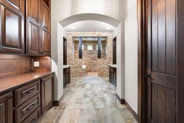 4708 Iron Horse Pass, Edmond, OK 73034