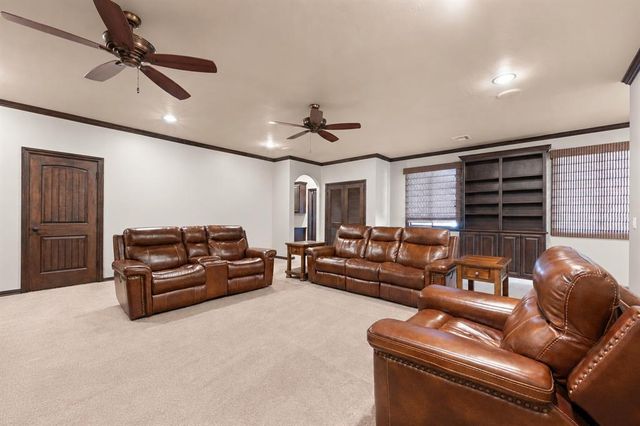 4708 Iron Horse Pass, Edmond, OK 73034
