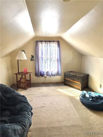 122 Strasmer Road, Cheektowaga, NY 14043