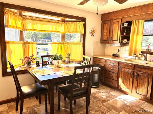 122 Strasmer Road, Cheektowaga, NY 14043