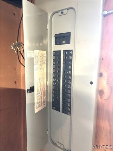 122 Strasmer Road, Cheektowaga, NY 14043