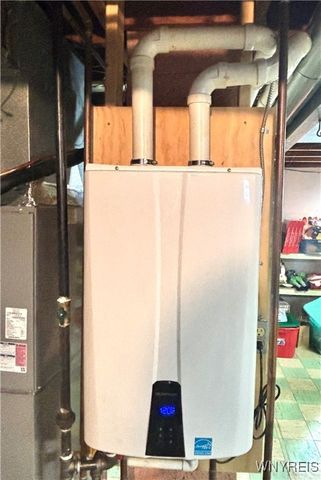 122 Strasmer Road, Cheektowaga, NY 14043