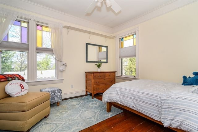 8 Charles St, Natick, MA 01760