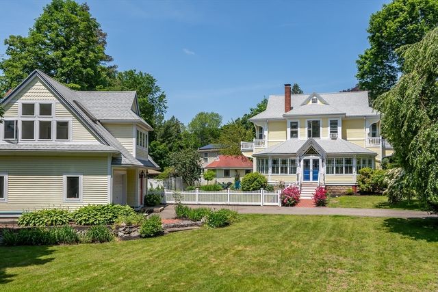 8 Charles St, Natick, MA 01760