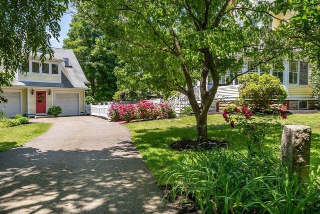 8 Charles St, Natick, MA 01760