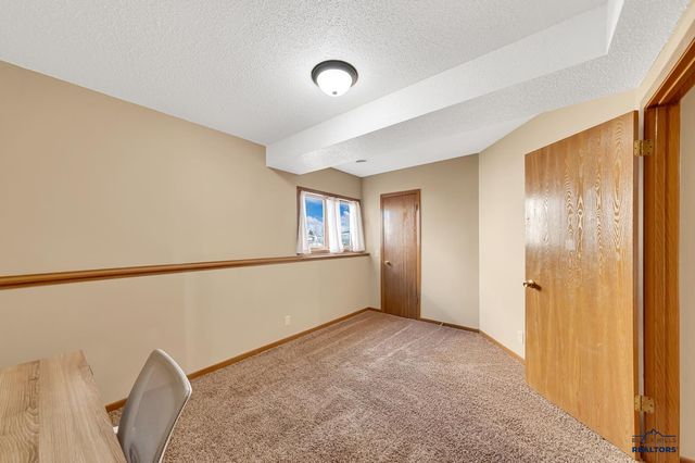 1139 FIELD VIEW DR, Rapid City, SD 57701