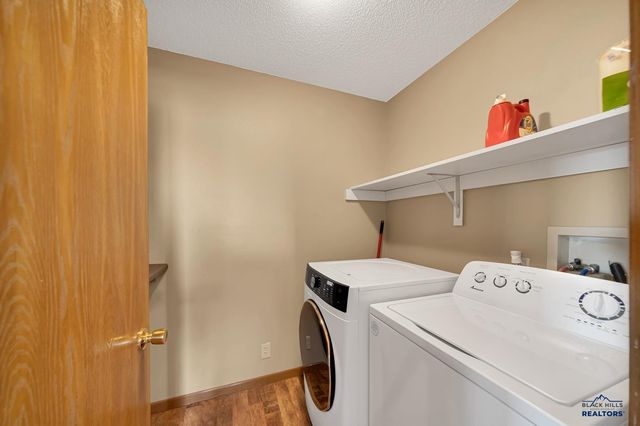 1139 FIELD VIEW DR, Rapid City, SD 57701