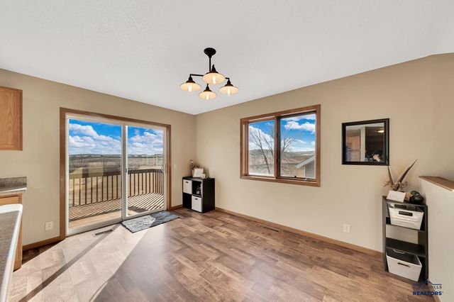 1139 FIELD VIEW DR, Rapid City, SD 57701