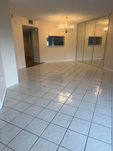 12650 SW 15TH Street 313F, Pembroke Pines, FL 33027