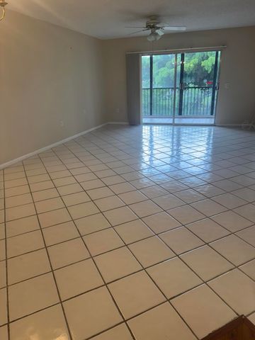12650 SW 15TH Street 313F, Pembroke Pines, FL 33027