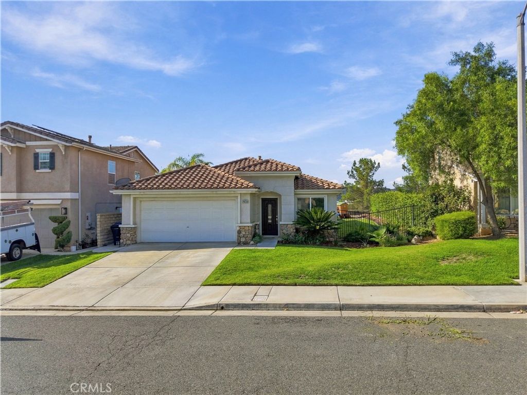 28228 Alton, Castaic, CA 91384 — exterior