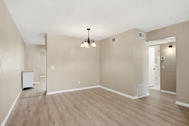 2451 CANADIAN WAY 31, Clearwater, FL 33763