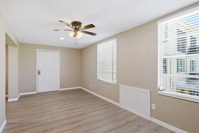 2451 CANADIAN WAY 31, Clearwater, FL 33763