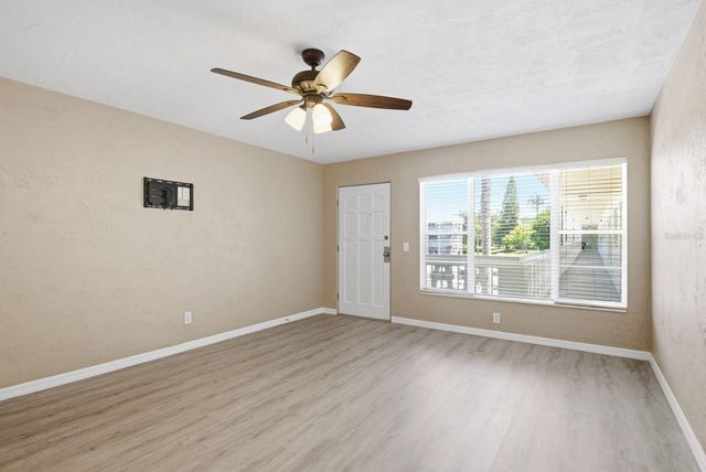 2451 CANADIAN WAY 31, Clearwater, FL 33763