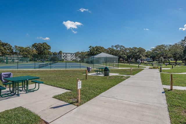 2451 CANADIAN WAY 31, Clearwater, FL 33763