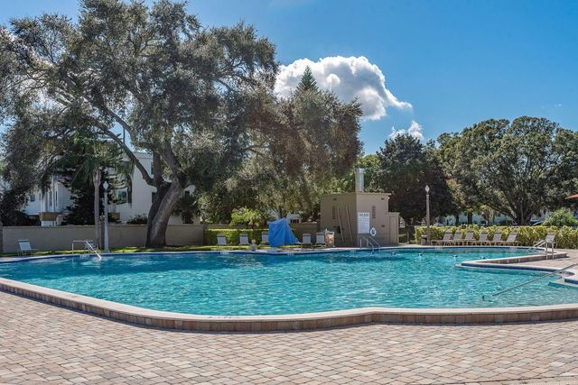 2451 CANADIAN WAY 31, Clearwater, FL 33763
