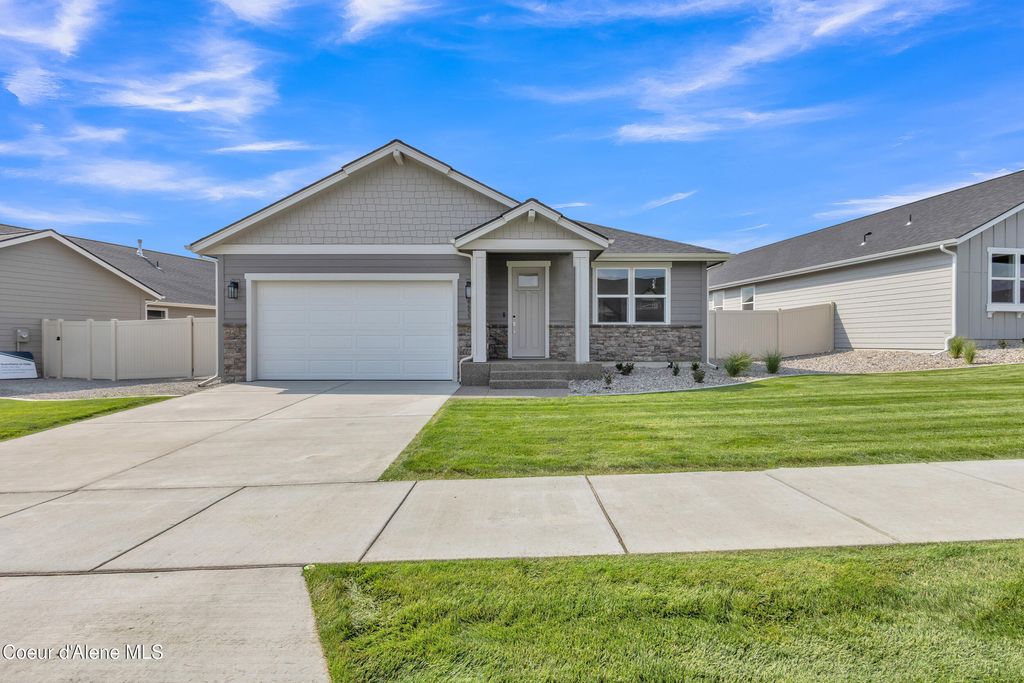 6788 N Coeur Terre Blvd, Coeur D'alene, ID 83815