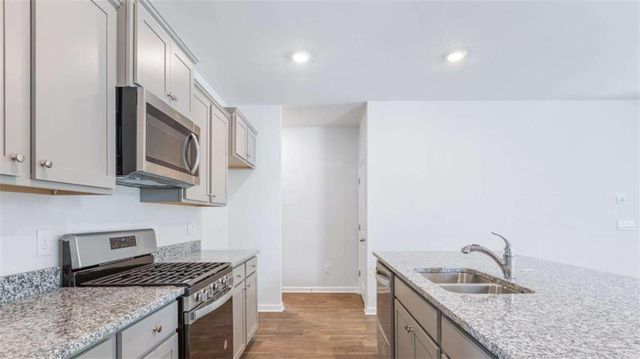 5439 Baybrook Circle, South Fulton, GA 30349