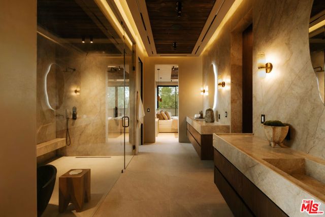 18911 Ringling Street, Tarzana (los Angeles), CA 91356