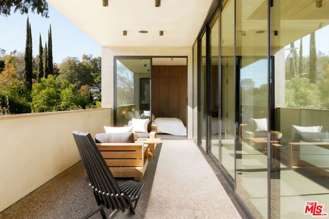 18911 Ringling Street, Tarzana (los Angeles), CA 91356