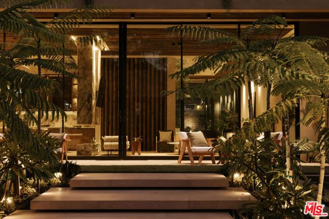 18911 Ringling Street, Tarzana (los Angeles), CA 91356