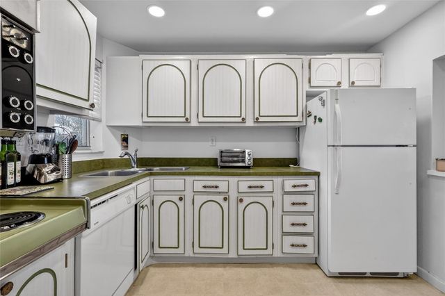 8900 Washington Boulevard 306A, Hollywood, FL 33025