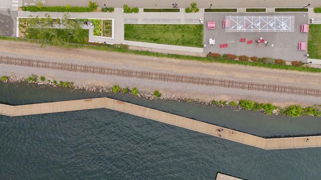 105 Walker Avenue N, Wayzata, MN 55391