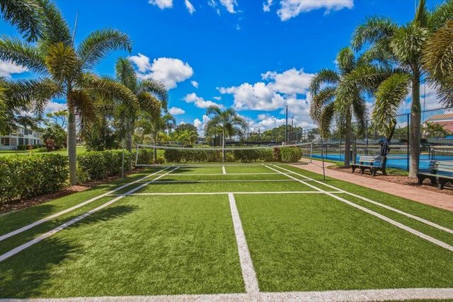 167 Lyndhurst L, Deerfield Beach, FL 33442
