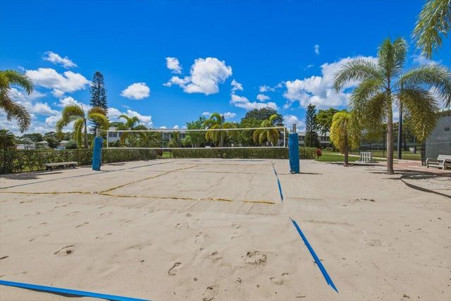 167 Lyndhurst L, Deerfield Beach, FL 33442