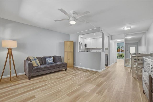 167 Lyndhurst L, Deerfield Beach, FL 33442